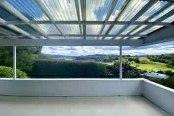 16 Clotworthy Crescent, Onerahi