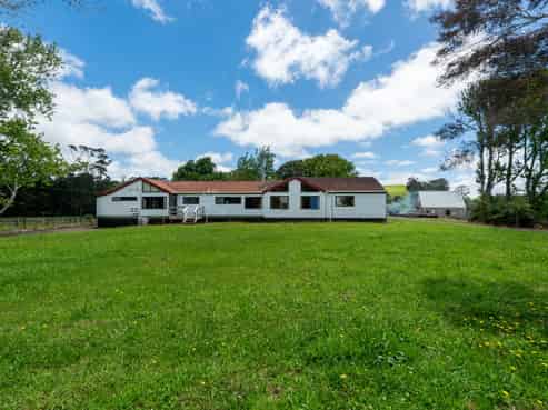 10 Taha Road, Waimauku