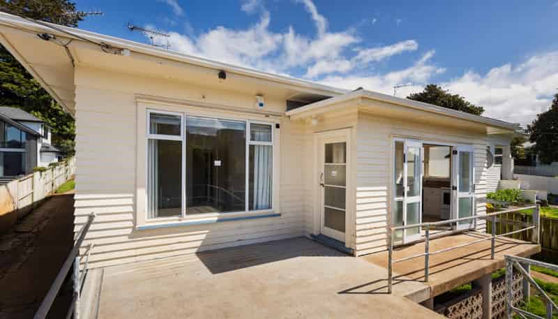 1/123 Mt Albert Road, Mount Albert