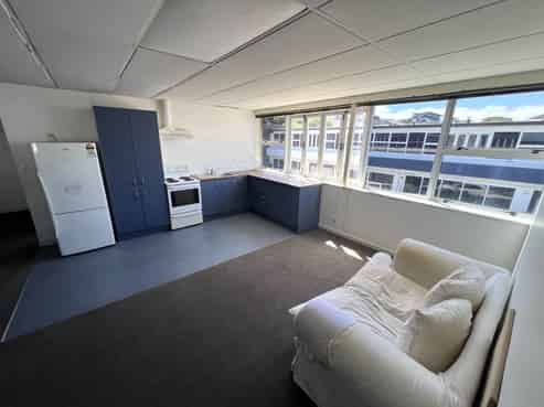 7/16 Belfast Street, Mount Cook