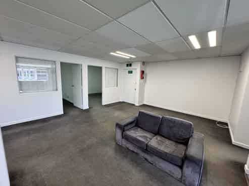 7/16 Belfast Street, Mount Cook