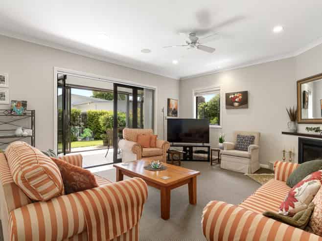 31 Condor Drive, Pyes Pa