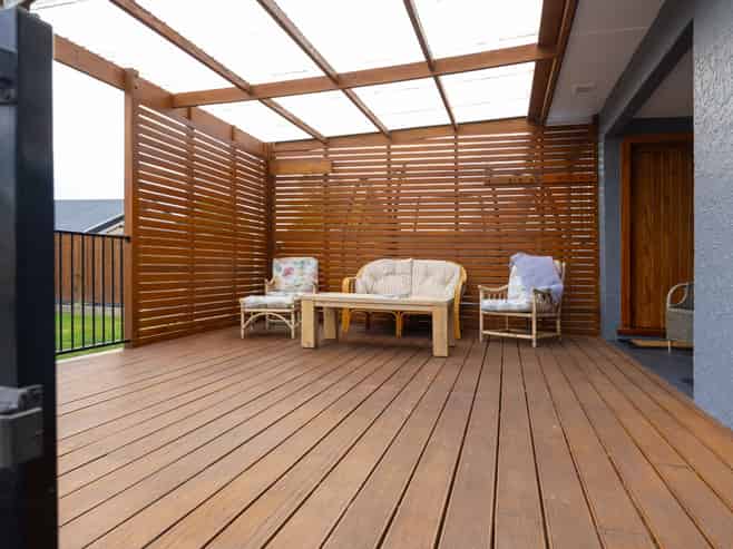 34 Keeling Street, West End