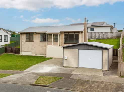 54 Piko Street, Titahi Bay