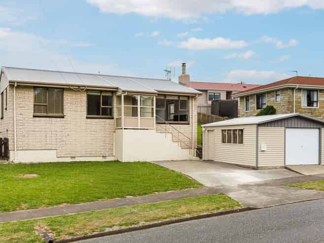 54 Piko Street, Titahi Bay