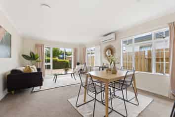 3B Lynwood Place, Brookfield