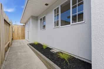 3B Lynwood Place, Brookfield