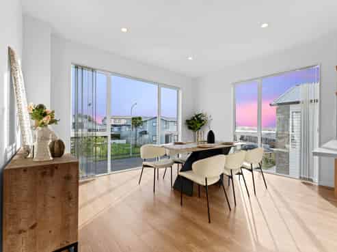 37A Sorrel Crescent, Bucklands Beach