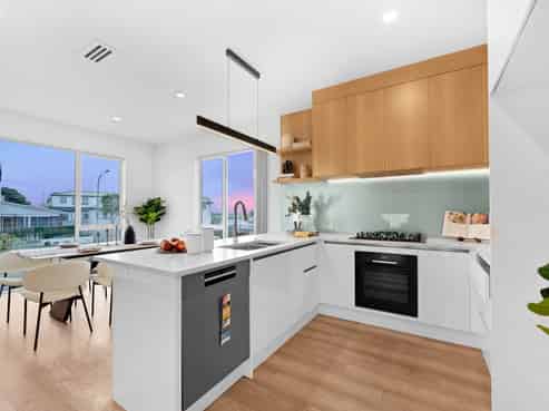 37A Sorrel Crescent, Bucklands Beach