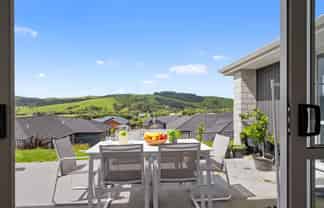 5 Awa Avenue, Helensville