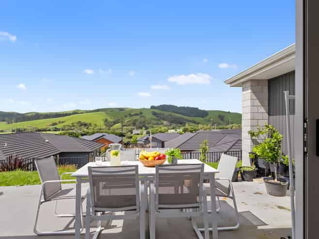 5 Awa Avenue, Helensville