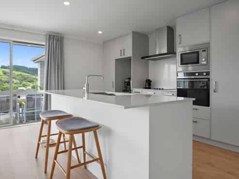 5 Awa Avenue, Helensville