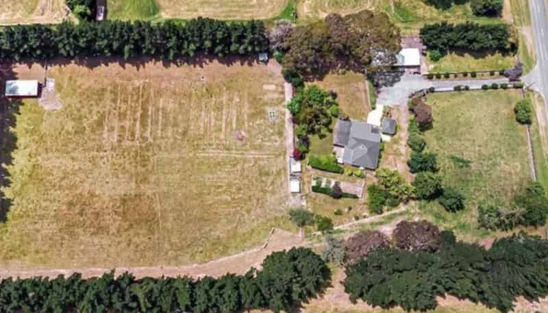 986 Selwyn Road, Burnham