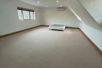 170 Potts Road, Whitford