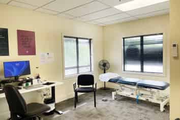 Quality Office Suite with Parking 173m2