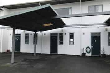 22/150 Chapel Rd, Flat Bush