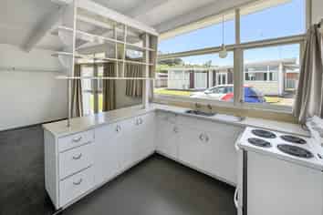 3/455 Featherston Street, Roslyn