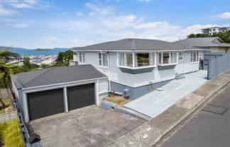 6 Walnut Way, Maungaraki