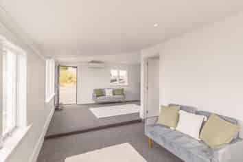 24 Voelas Road, Lyttelton