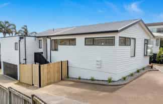 1/410 Glenfield Road, Glenfield