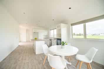 27 Hall Place, Foxton Beach