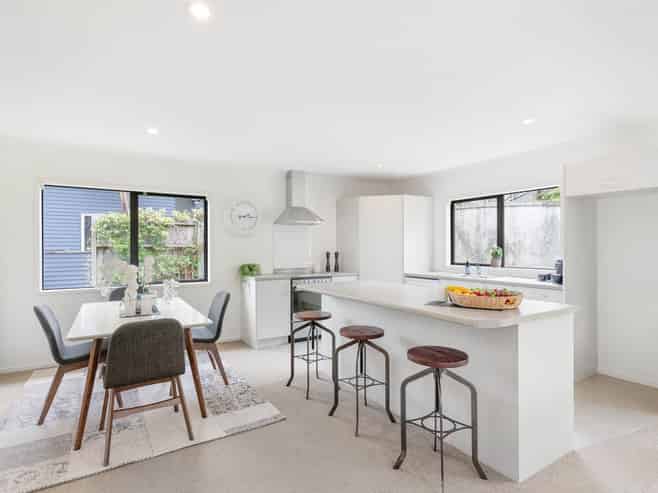 18 Inlet Views, Stillwater