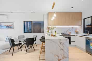 2/12 Maunu Road, Papatoetoe