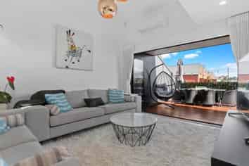 76 Hobsonville Point Road, Hobsonville