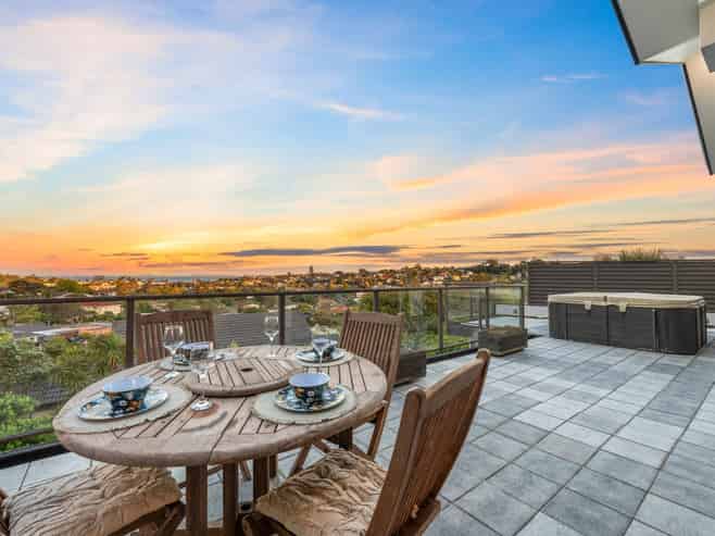 36 Montclair Rise, Browns Bay