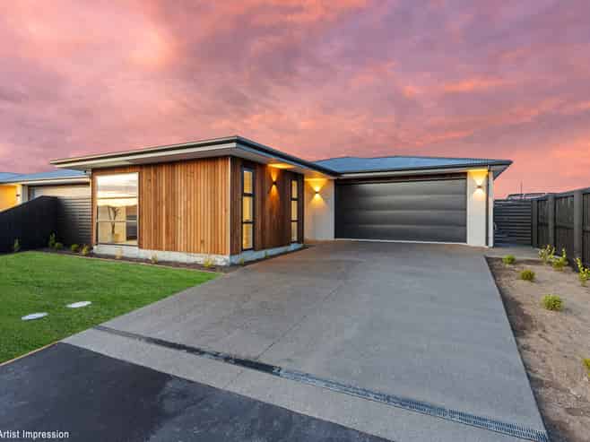 61 Whitehorn Drive, Lincoln