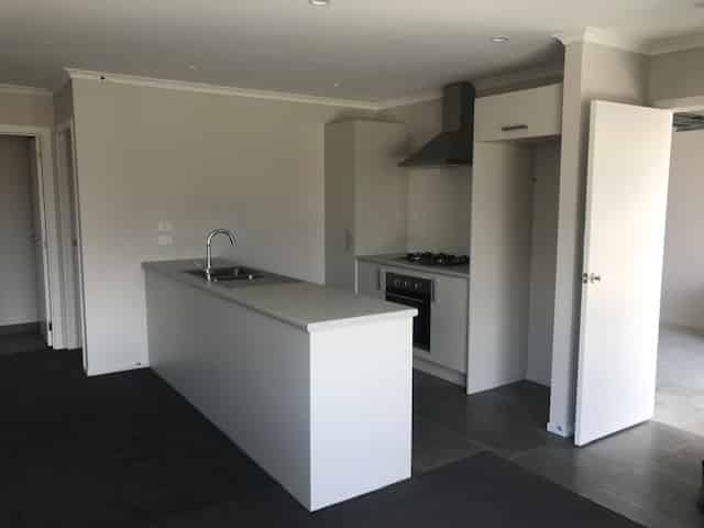 54 Benjamin Avenue, Rototuna North