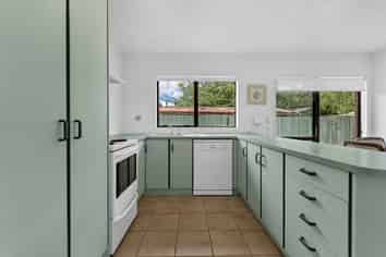 8/39 Swanson Road, Henderson