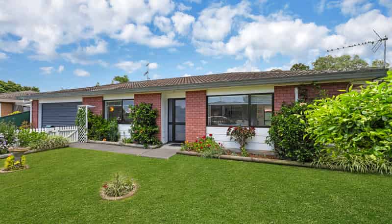 8/39 Swanson Road, Henderson