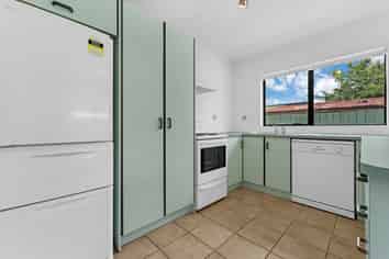 8/39 Swanson Road, Henderson