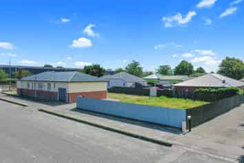 34 Chalmers Avenue, Hampstead