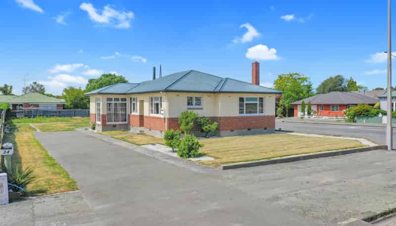 34 Chalmers Avenue, Hampstead