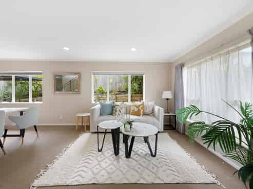 4 Viera Drive, Mission Heights