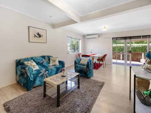 3A Central Park Drive, Te Atatu South