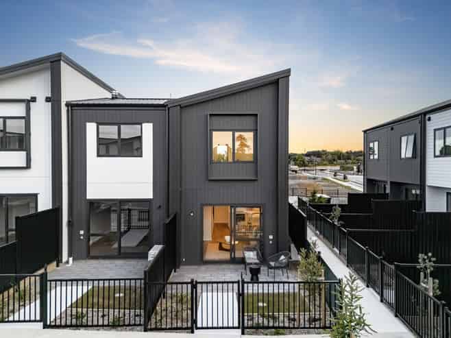 1/4 Glenburn Road, Hobsonville