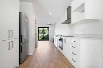 20 Rauemi Way, Te Atatu Peninsula