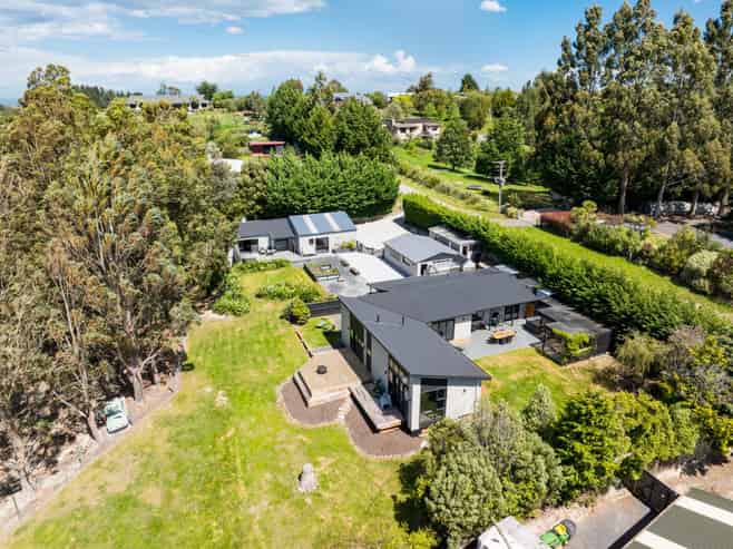 20 Sproull Drive, Scroggs Hill