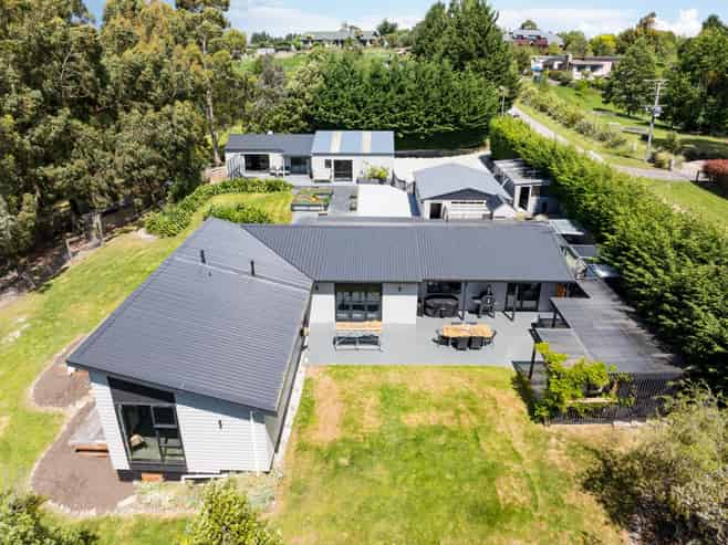 20 Sproull Drive, Scroggs Hill