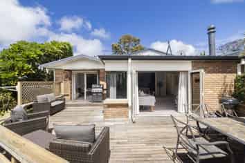 147 Kings Avenue, Matua