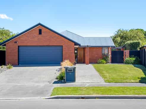 12 John Morel Place, Parklands