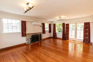 13 David Crescent, Karori