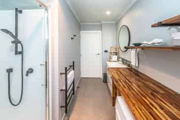 11 Virginia Road, Saint Johns Hill