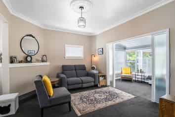 11 Virginia Road, Saint Johns Hill