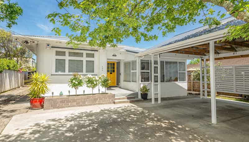 11 Virginia Road, Saint Johns Hill