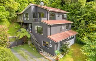 14 Westhaven Drive, Tawa