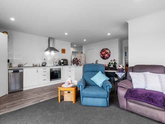 58 Arrow Close (Dunes Lifestyle Village), Papamoa